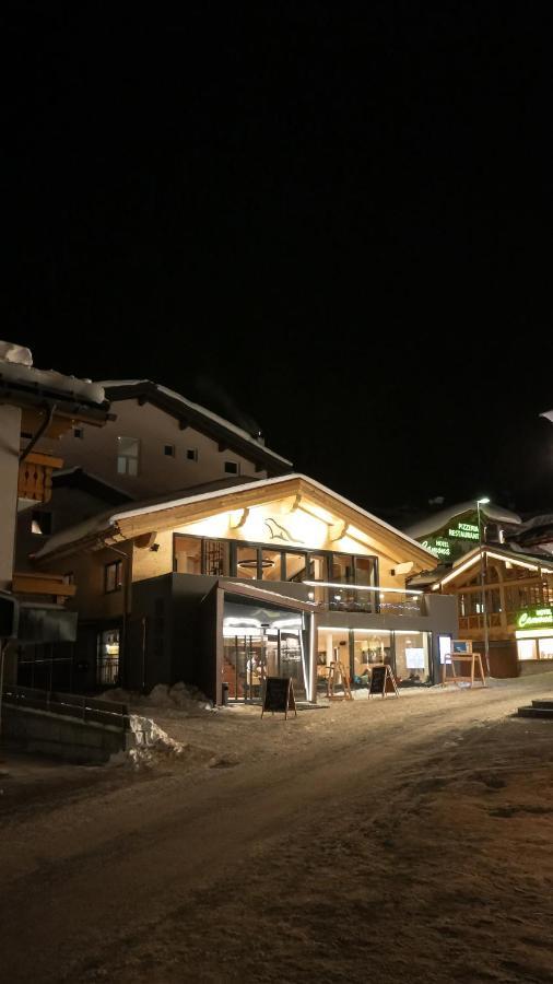 Alpchalet Bellevue Hotel Samnaun Exterior photo